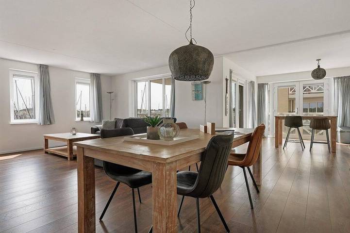 Ferienhaus für 4 Personen, mit Pool und Terrasse