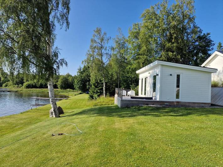 Location de vacances pour 4 personnes, avec jardin et vue sur le lac ainsi que vue et sauna à Umea - 3