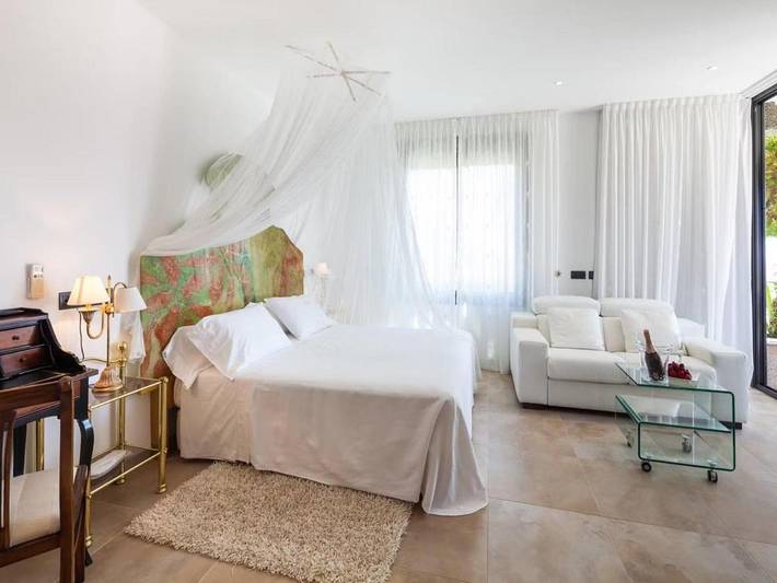 Casa rural para 12 personas, con Balcón y Jacuzzi además de Terraza y Jardín en Sant Jordi de ses Salines - 2