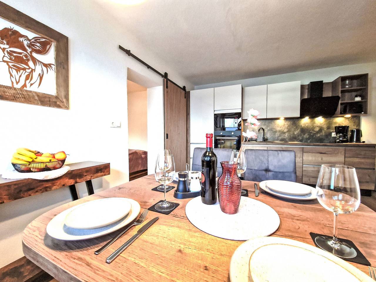 Ganze Wohnung, August in Tuxer Alpen, Schlitters