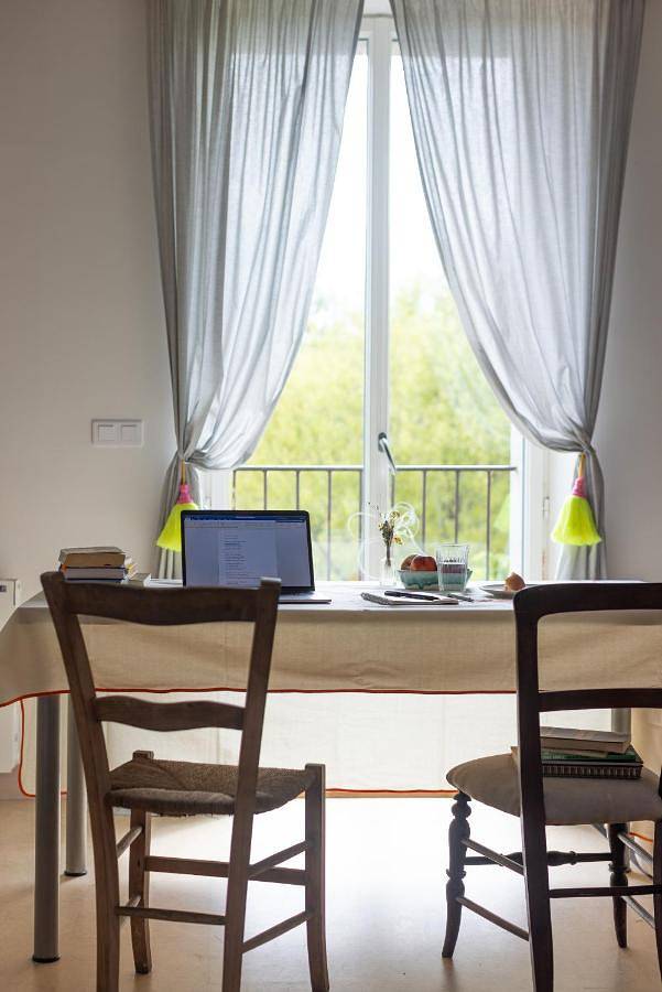 Gîte pour 3 personnes, avec jardin et vue à Saint-Georges-de-Luzençon - 4