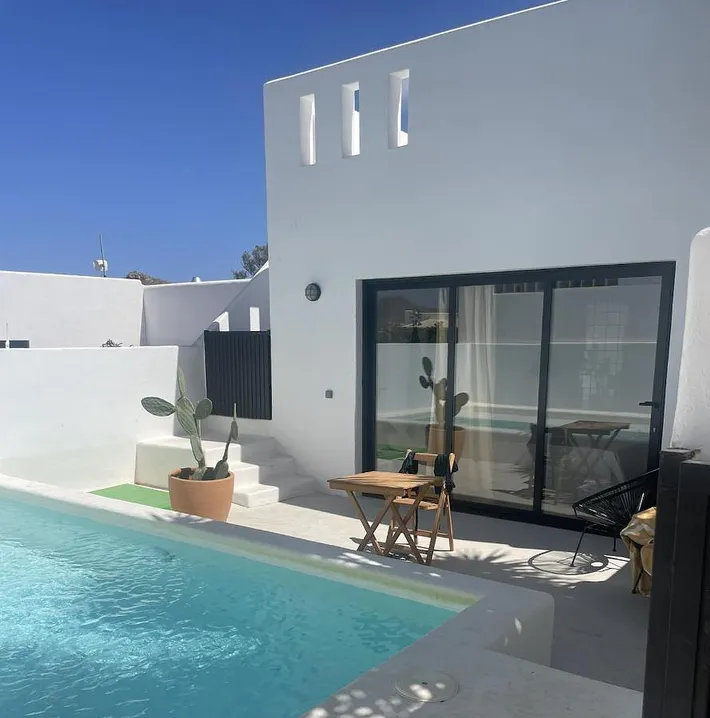 Appartement de vacances pour 5 personnes, avec vue ainsi que terrasse et piscine - 1