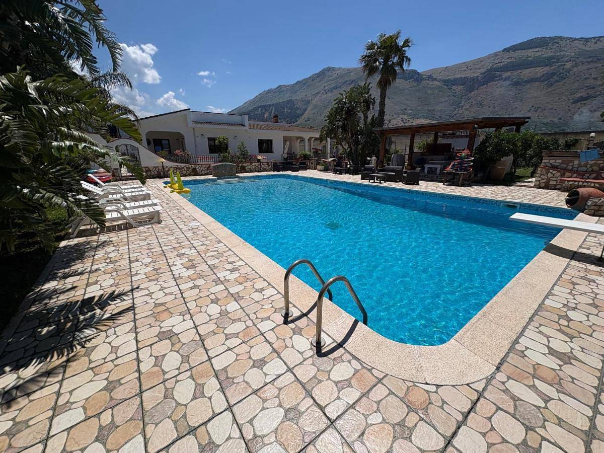 Appartamento intero, Oliveri's Home in Villagrazia di Carini, Carini