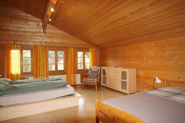Ganze Wohnung, Ferienwohnung Haltenboden Appartement/Fewo, Bad, Wc, 2 Schlafräume 3-Bettwohnung in Reidenbach, Boltigen