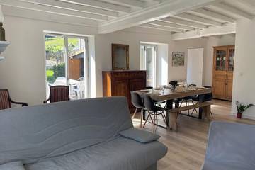 Gîte pour 8 personnes, avec jardin, animaux acceptés à Saint-Savin (Hautes-Pyrénées)
