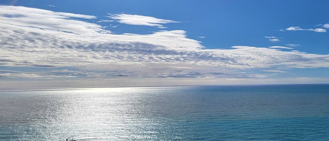 Appartamento intero, "Ocean Blue" un gioiello con Vista mare impareggiabile, posto auto privato, aria condizionata in Sant'Andrea di Rovereto, Chiavari
