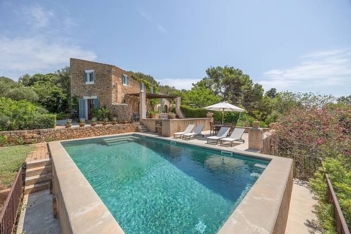 Finca für 8 Personen, mit Balkon in S'Alqueria Blanca