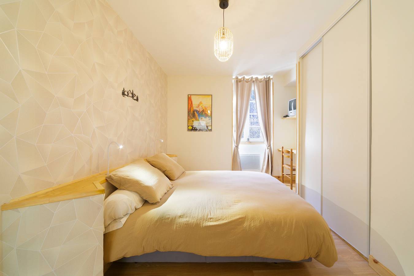 Ganze Wohnung, Ferienwohnung für 5 Personen mit Garten in Laruns, Béarn