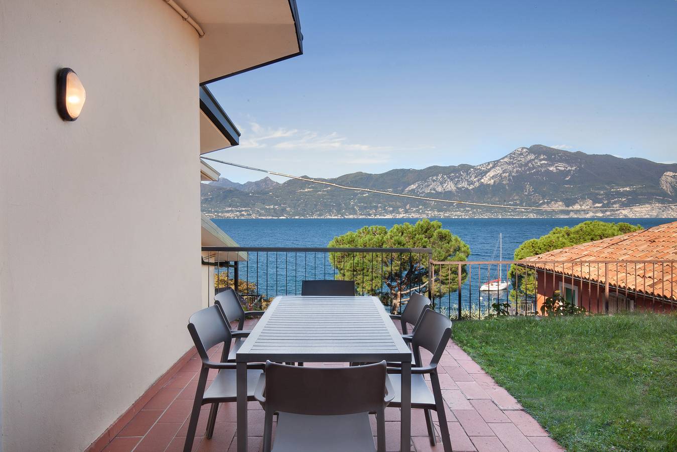 Appartamento intero, Greenery Loft With Lake View in Pai (Lago di Garda), Torri del Benaco