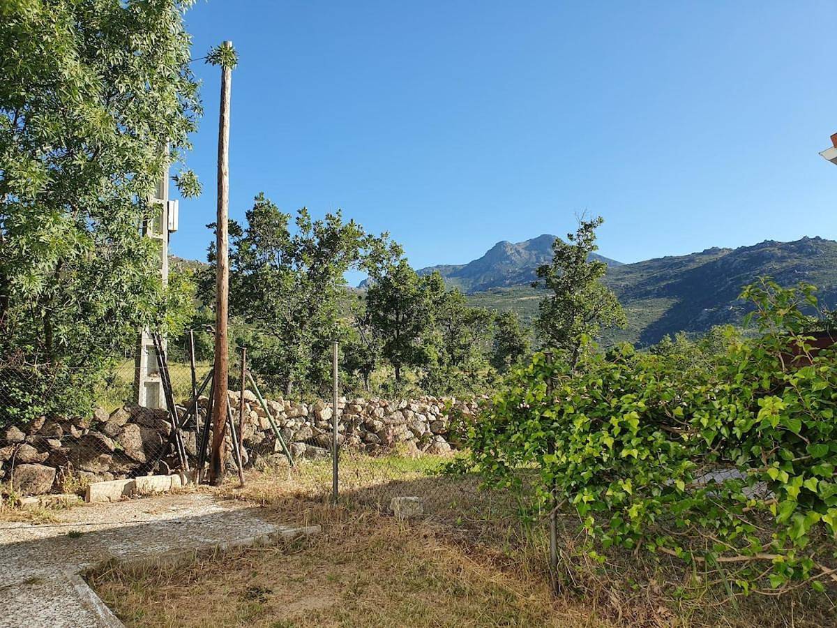 El Robledo Ii in Becerril de la Sierra, Provincia de Madrid
