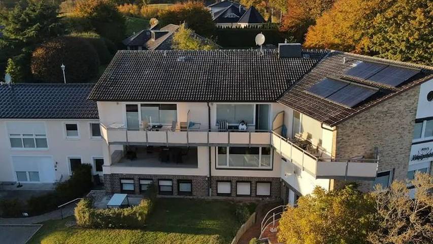 Ferienwohnung für 4 Personen, mit Terrasse und Garten in Europa