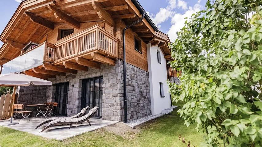Ferienhaus für 11 Personen, mit Garten und Sauna