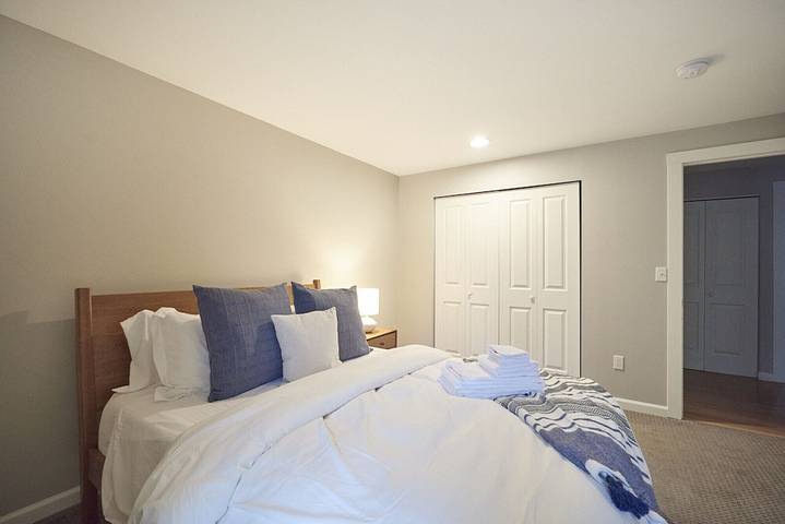 Vacation rental for 8 people, with yard and terrace in Snohomish County