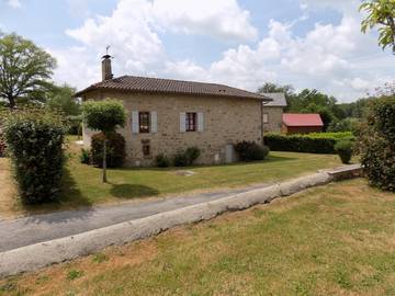 Gîte for 2 Guests in Sénaillac-Latronquière, Lot, Picture 1