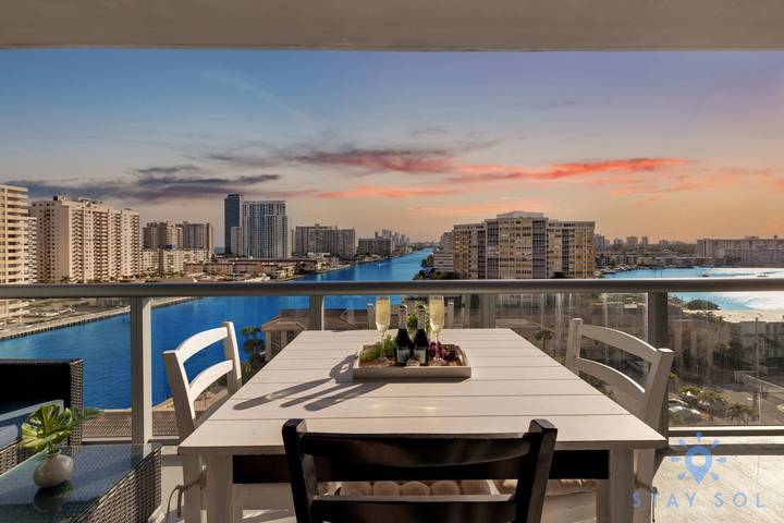 Vacation rental for 6 people, with terrace in Hallandale Beach