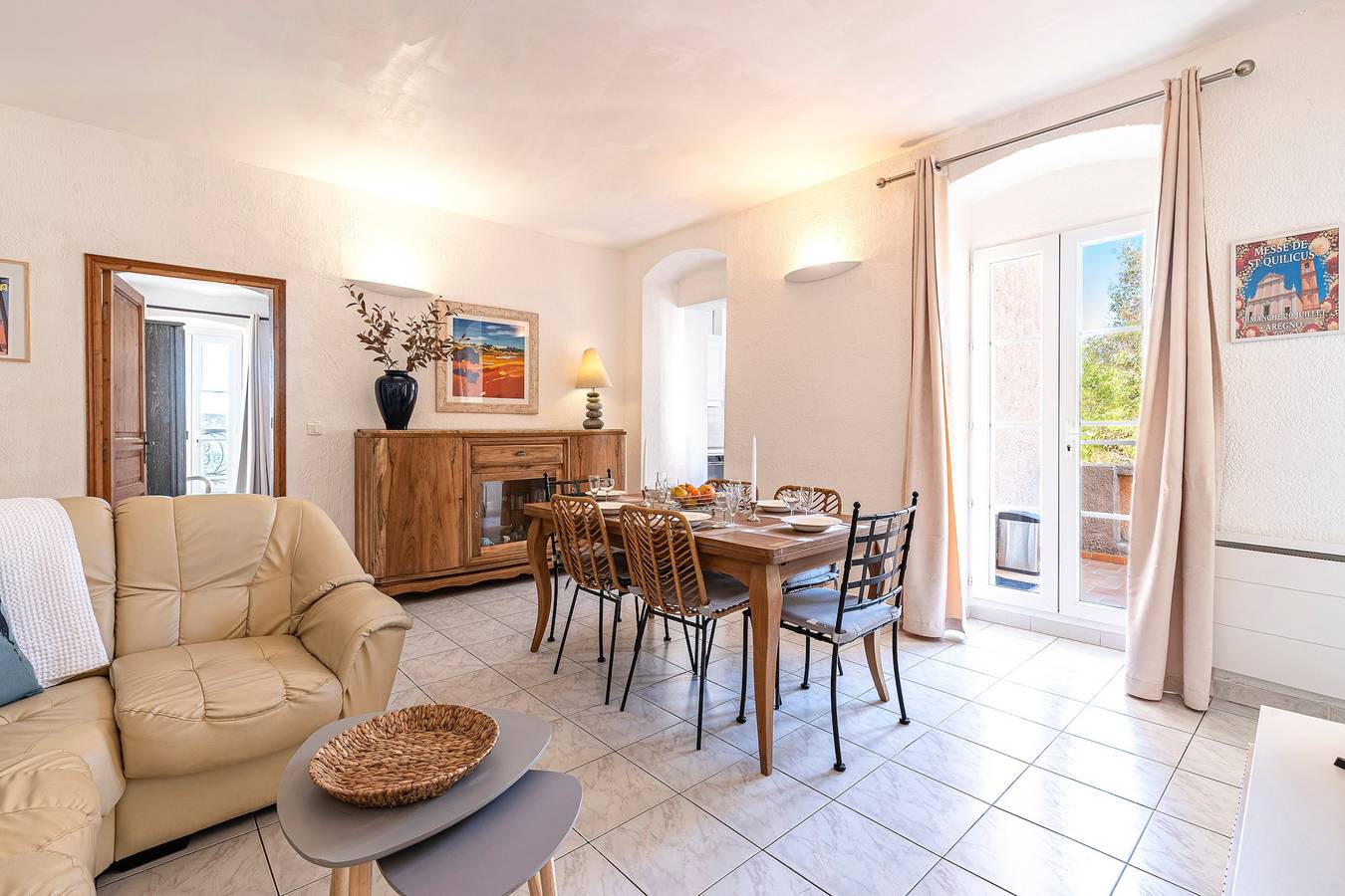 Ganze Wohnung, Ferienwohnung für 6 Personen mit Terrasse in Aregno, Calvi und Umgebung