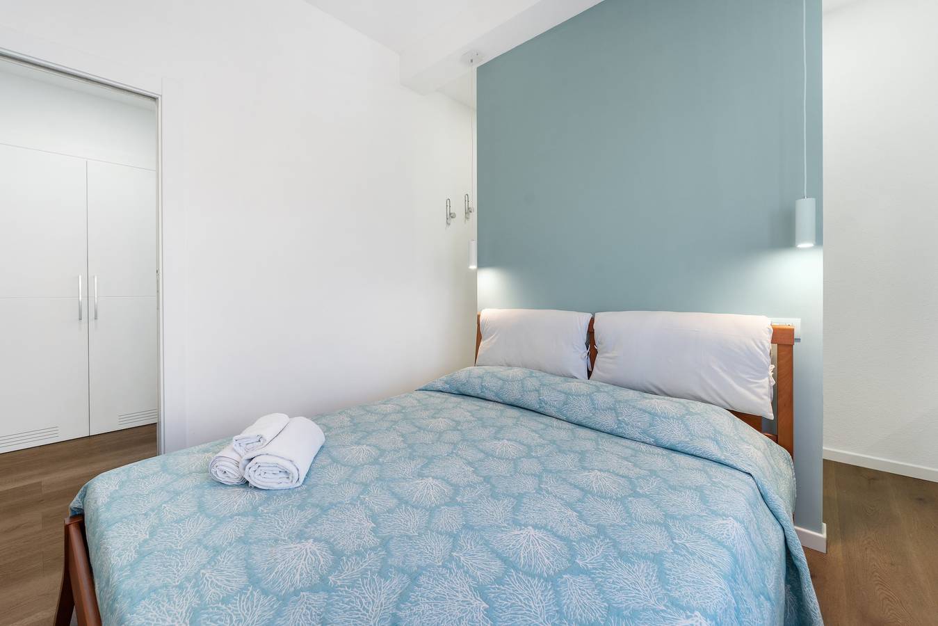 Entire apartment, Apartment '4 Seasons' with Balcony, Wi-Fi and Air Conditioning in Guspini, Campidano di Terralba
