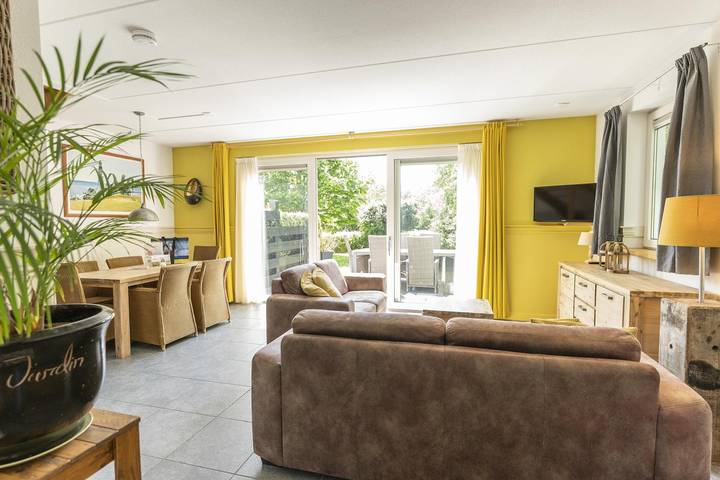 Ferienhaus für 6 Personen, mit Terrasse und Garten auf Texel - 2