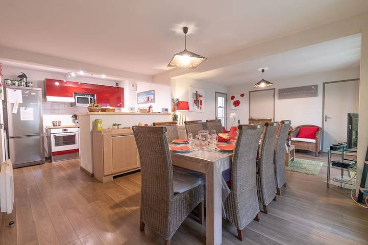 Gîte pour 10 personnes, avec terrasse, animaux acceptés dans Thermes de Barèges-Barzun