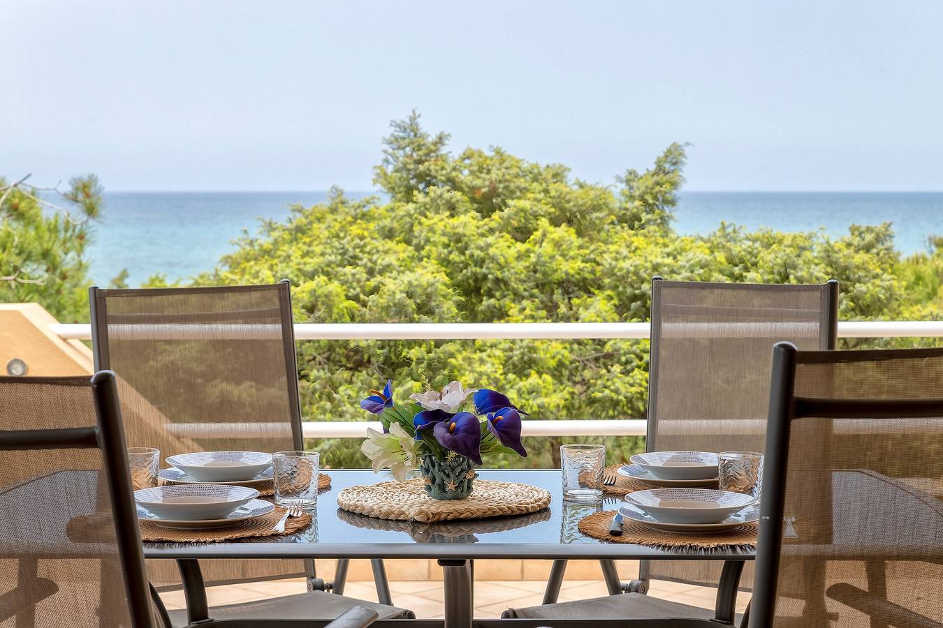 Casa vacanze 'Casa In Residence Villa Marina' con vista mare, piscina condivisa e terrazza privata in Platamona, Sorso