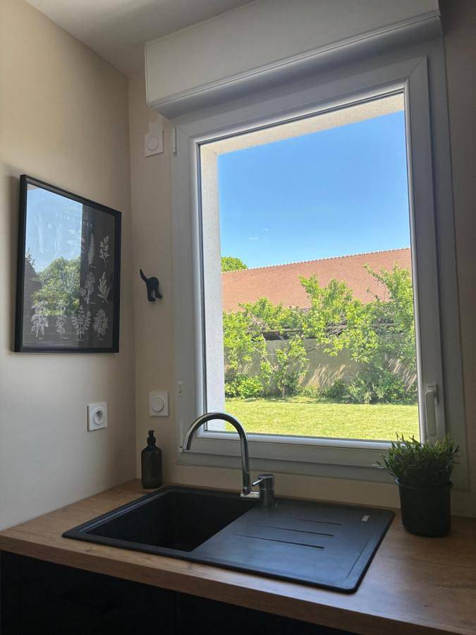 Location de vacances pour 6 personnes, avec jardin à Pont-de-l'Arche - 4