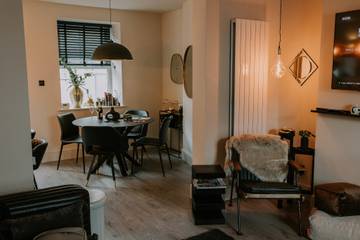 Log Cabin for 4 People in Llandudno, Conwy region, Photo 2