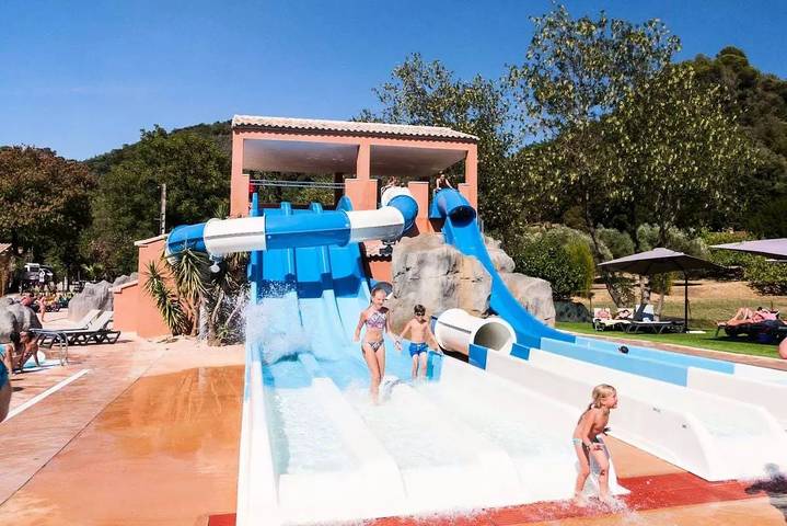 Camping für 6 Personen, mit Terrasse und Pool an der Côte d'Azur - 2