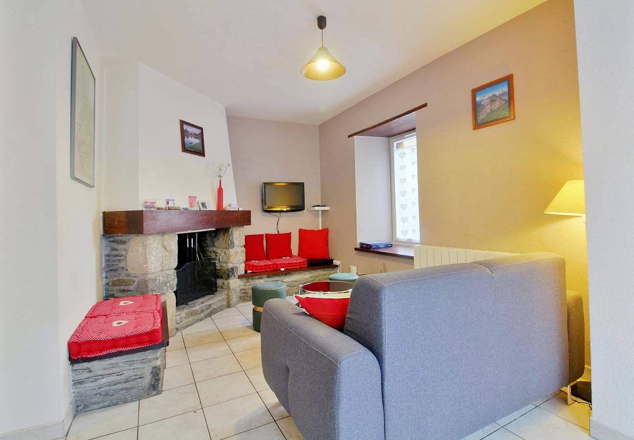 Gîte für 4 Personen mit Terrasse in Sailhan, Französische Pyrenäen