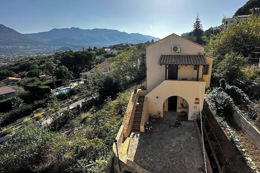 Ganze Wohnung, Casale di Sicilia for 4 in Monreale, Palermo Provinz