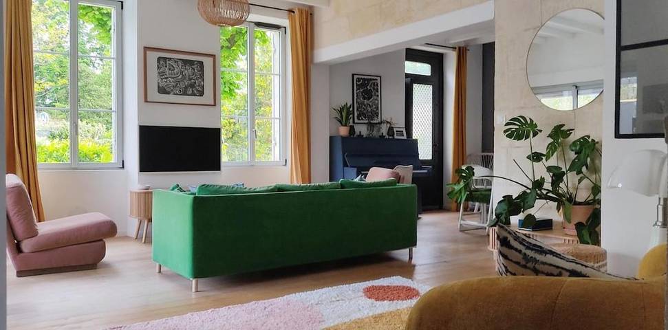 Location de vacances pour 8 personnes, avec piscine ainsi que terrasse et jardin à Blanquefort - 3