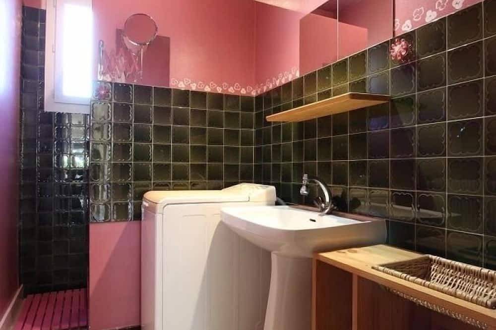 Casa rural renovada con terraza cerca de Retournac in Retournac, Macizo Central