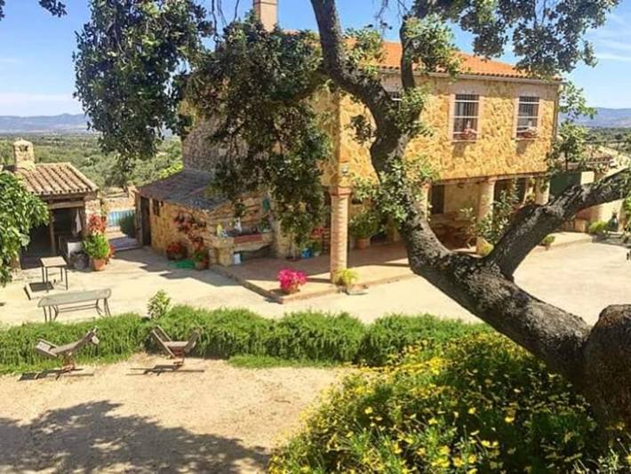 Casa de huéspedes para 12 personas, con terraza, Se admiten mascotas en Los Pedroches - 3