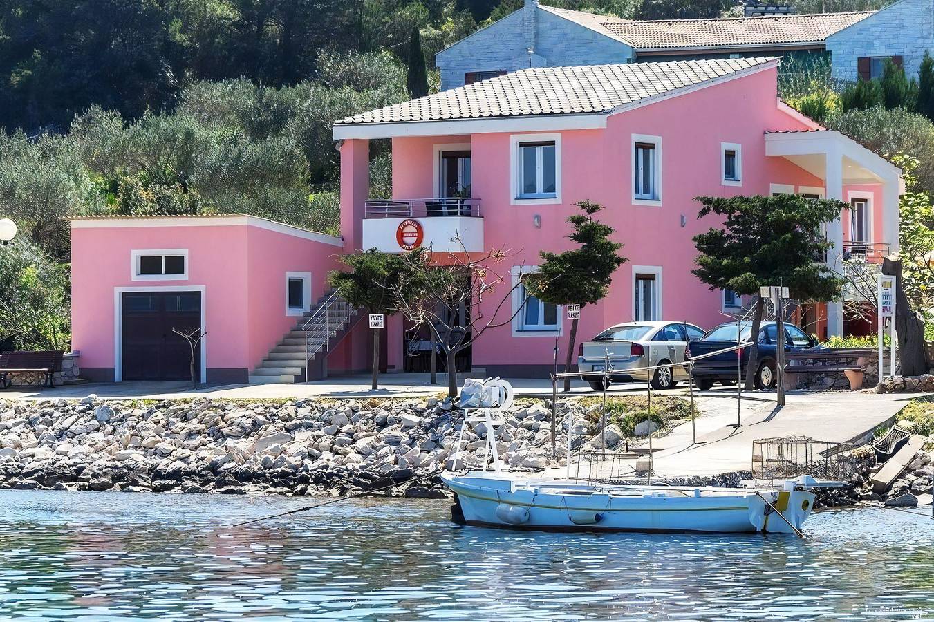 Appartamento vacanze a Veli Rat a partire da 84€ a notte