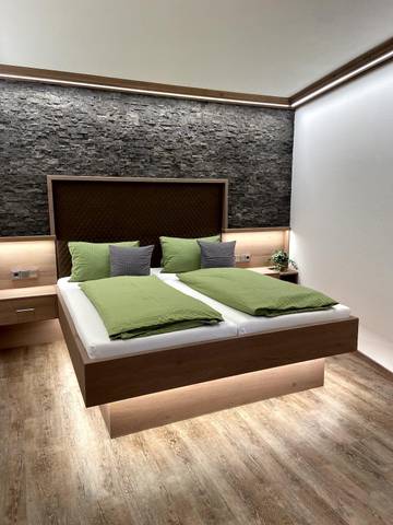 Gîte pour 2 personnes, avec terrasse et jardin, adapté aux familles à Alpbach