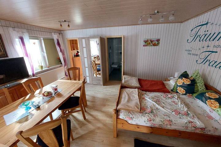 Ganze Wohnung, Landhauswohnung am Thüringer Meer in Remptendorf, Thüringer Schiefergebirge