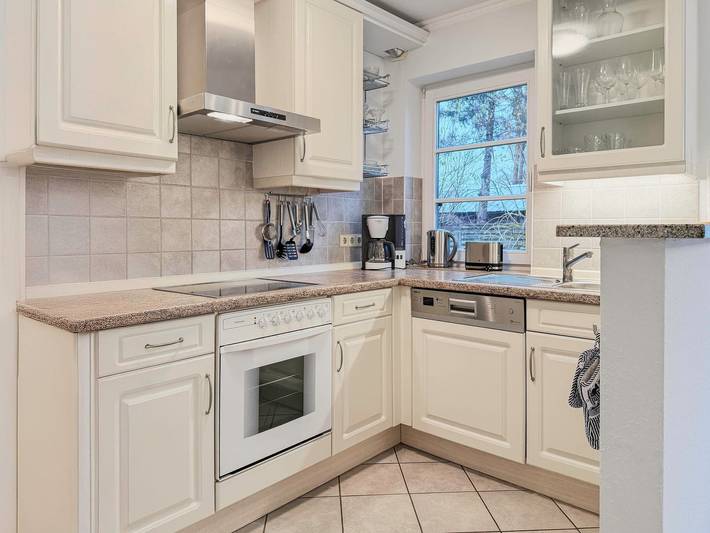 Ferienwohnung für 2 Personen, mit Terrasse und Sauna sowie Garten in Born am Darß - 4