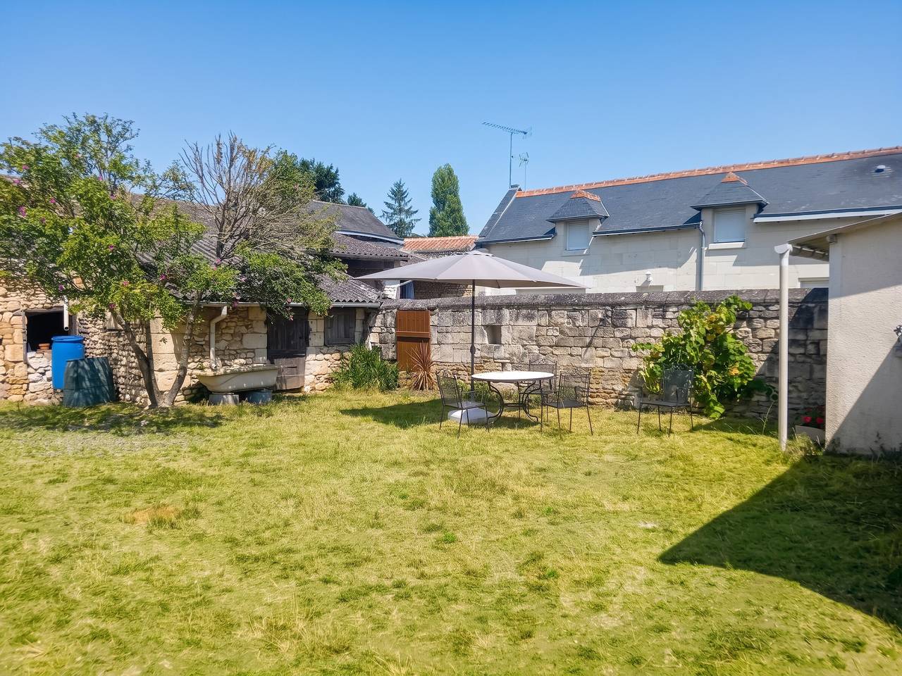Casa acogedora con jardín en Raslay, 80 m² in Raslay, Valle del Loira