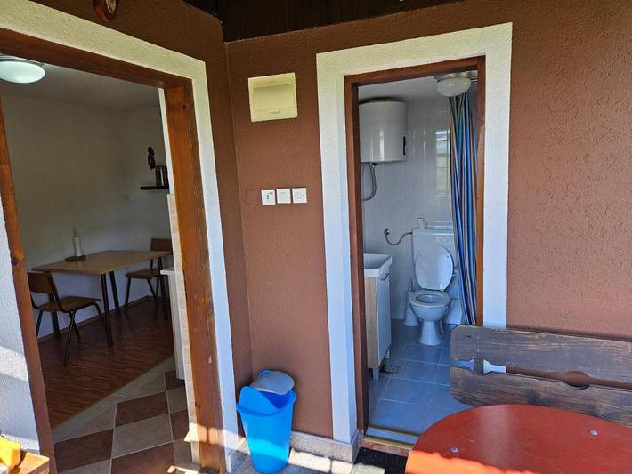 Gîte pour 2 personnes, avec jardin et vue, animaux acceptés dans Poljanak - 4