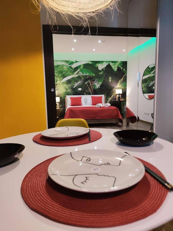 Gîte pour 2 personnes, avec balcon et jacuzzi à Noicàttaro - 4