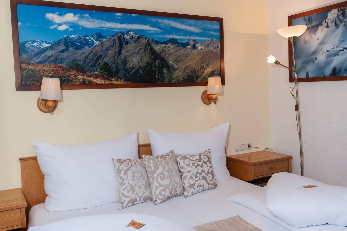 Ganze Ferienwohnung, Doppelzimmer mit Dusche, Wc in Kappl, Verwall