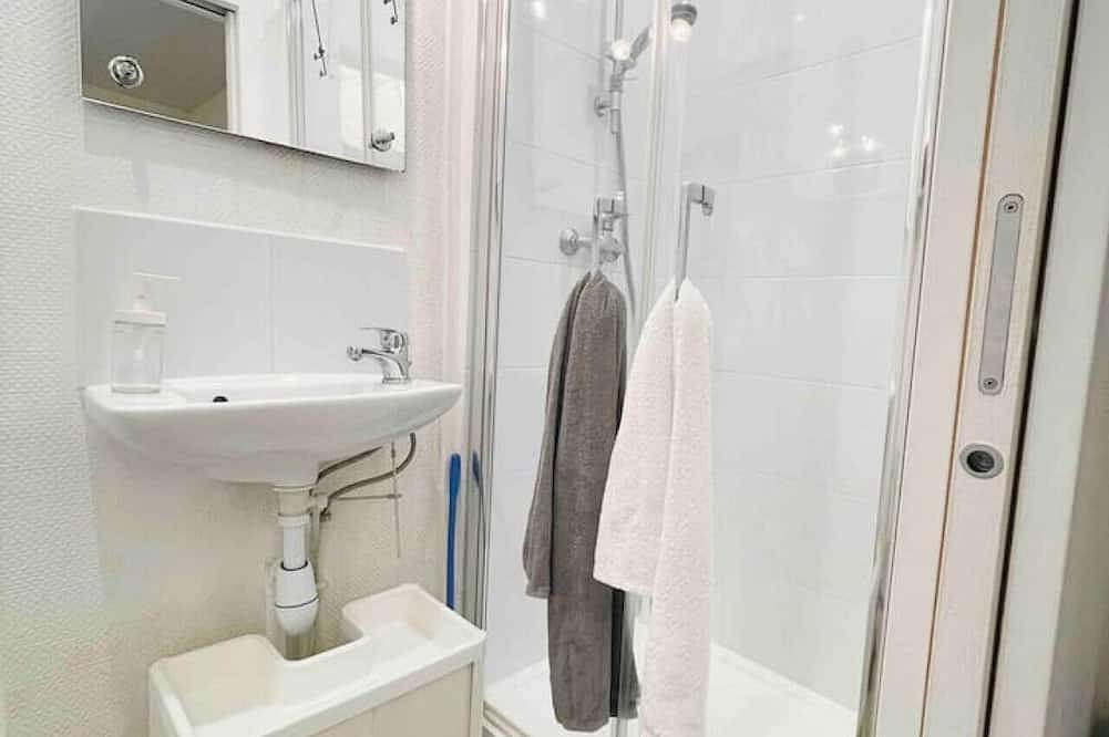 Ganze Wohnung, Versailles: 2 steps from the château in Versailles, Yvelines