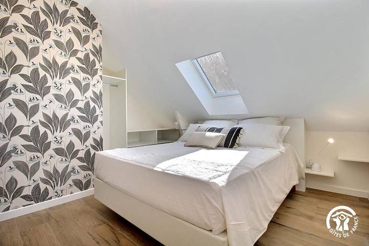 Location de vacances pour 2 personnes, avec terrasse et jardin dans Plage de Locmiquel - 2