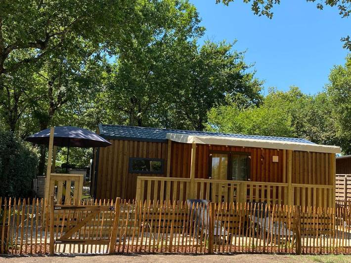 Camping pour 4 personnes, avec jardin et vue