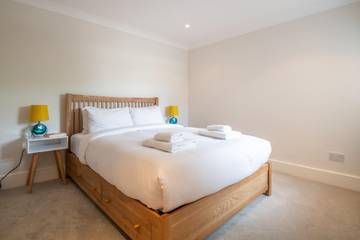 Apartment for 2 People in Wandsworth, London, Photo 1