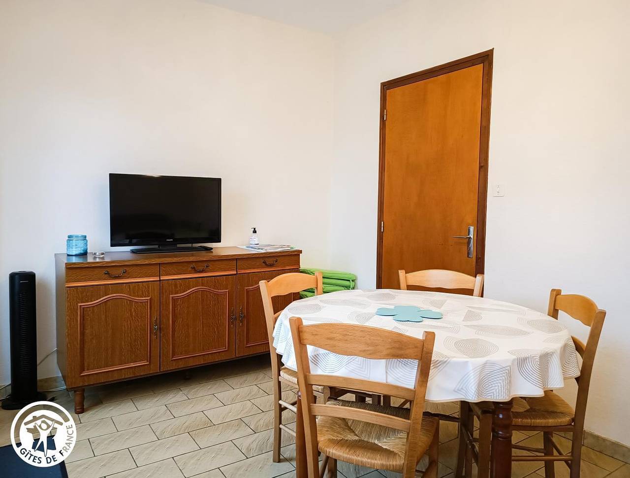 46G1396 in Montfaucon (Midi-Pyrenäen), Regionaler Naturpark Causses du Quercy