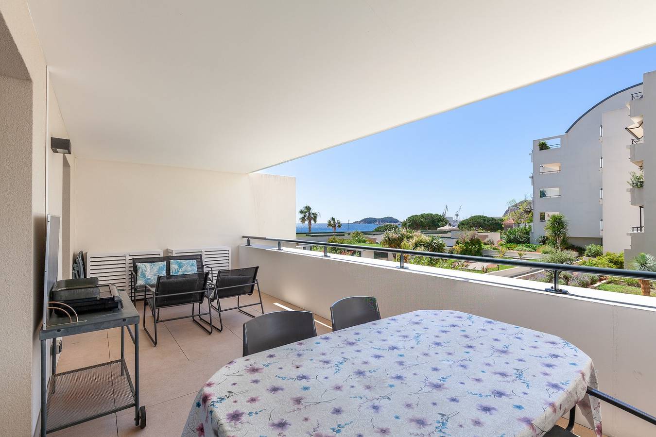 Ganze Wohnung, Ferienwohnung "O de mer D101" mit Meerblick, privater Terrasse & Wi-Fi in La Ciotat, Marseille und Umgebung