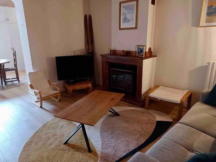 Location de vacances pour 9 personnes, avec vue à Les Cabannes - 2