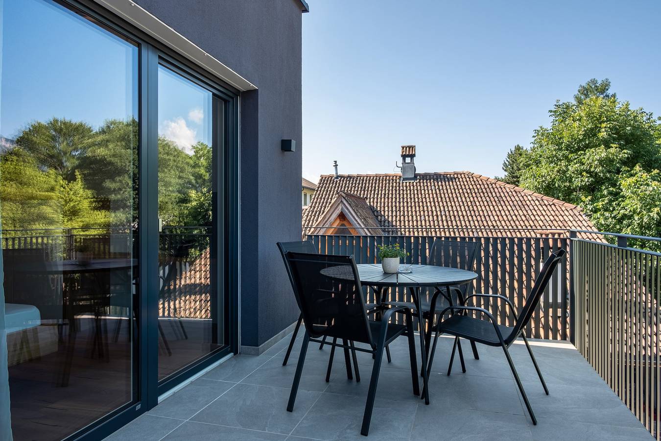 Ganze Wohnung, Luislhof Hof - Ferienwohnung Vinum' mit Bergblick, Terrasse & Wlan in Girlan, Eppan an der Weinstraße