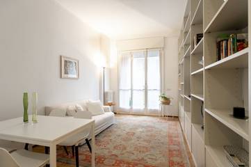 Ferienwohnung für 3 Personen, mit Balkon und Whirlpool in Mailand