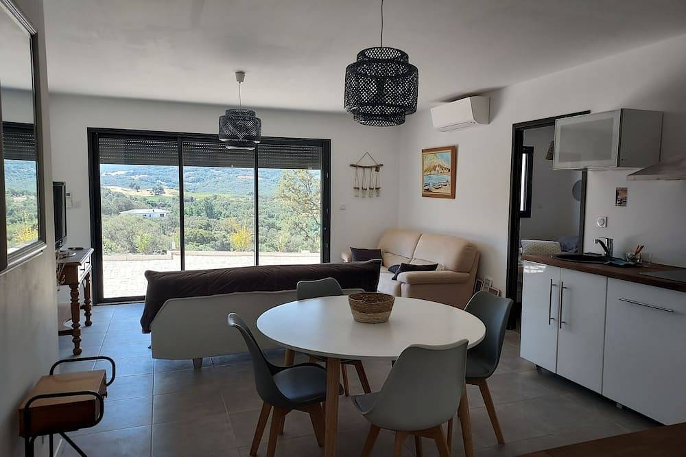 Appartement entier, A 5 Min En Voiture De Porticcio T3 Neuf Au Calme in Eccica-Suarella, Région d'Ajaccio